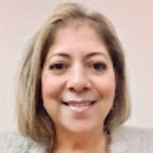 Meet your Posher, Julie